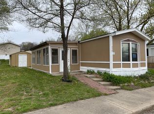 958 S 74th Pl, Kansas City, KS 66111