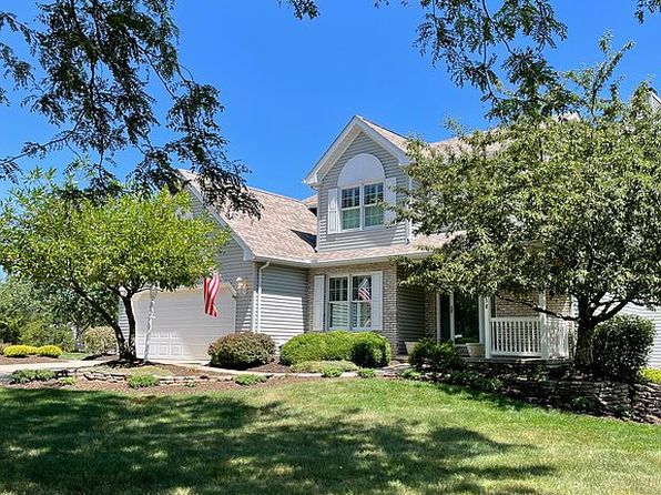 1038 Charleton Dr