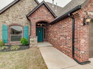 2232 Timber Xing, Yukon, OK 73099