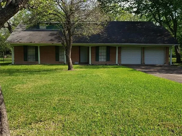 12247 Oakline Dr, Brookside Village, TX 77581