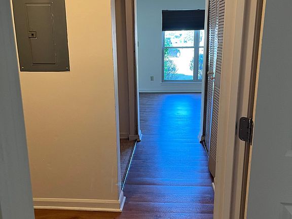 3rd image of 120 Westscott Dr APT A