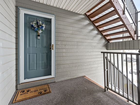 4th image of 197 Robertson Way #917
