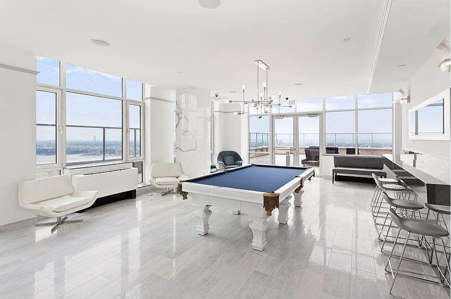 1st image of 635 W 42nd St APT 32G
