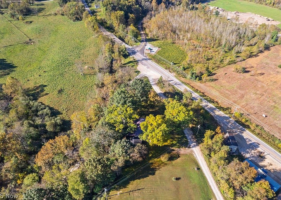 38th image of 58 Rock Ridge Rd