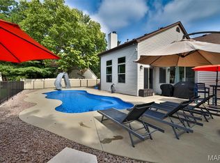 138 Holly Tree Ct, Glen Carbon, IL 62034