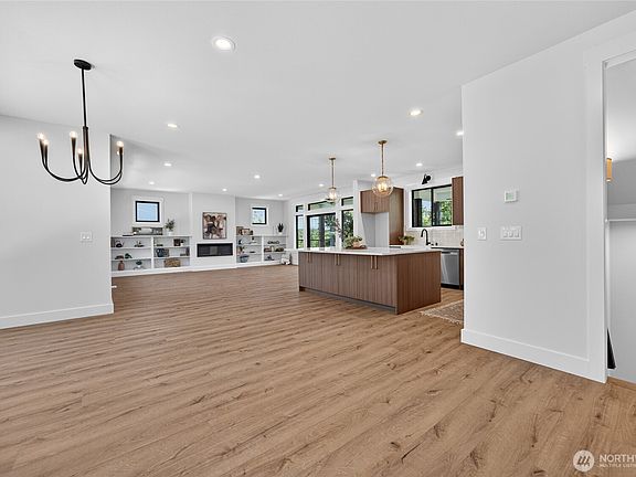 2nd image of 13820 Military Road E