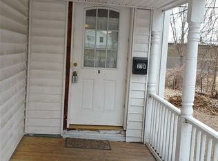 37 New St, Glens Falls, NY 12801