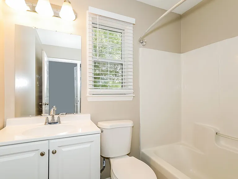 8313 Poplar Grove Cir — Photo 15