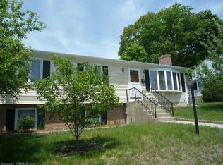 58 Aitchison Dr, New London, CT 06320
