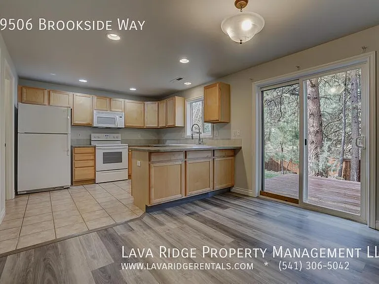 19506 Brookside Way — Photo 6