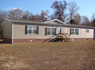 1470 Pencil Factory Rd, Big Sandy, TN 38221