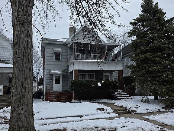 2nd image of 1604 S Center St