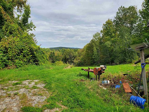 2nd image of 1525 New Hampshire Route 4A