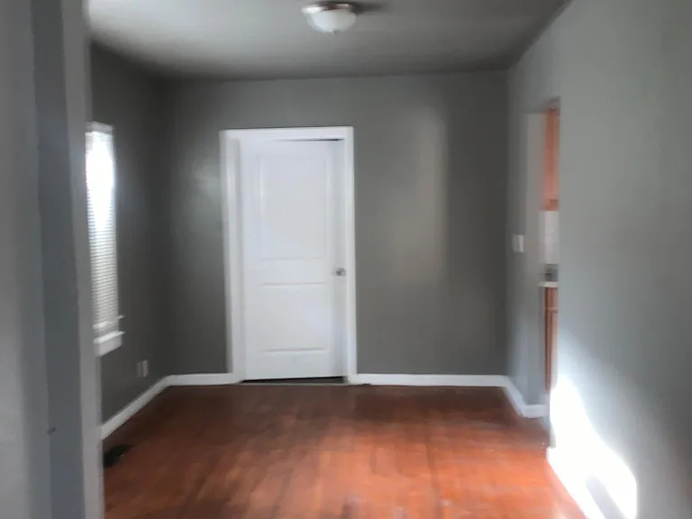 245 E Young Pl — Photo 13