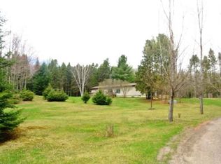 5072 Forest Ln, Rhinelander, WI 54501