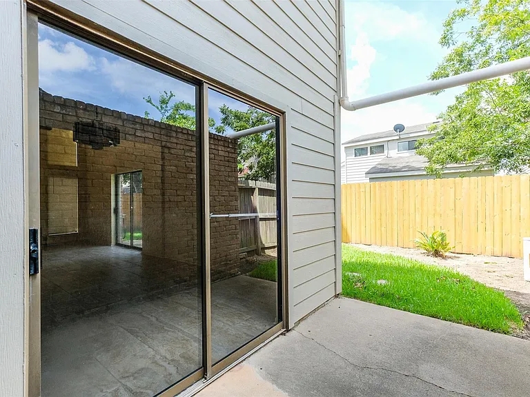 514 Shady Dale Dr — Photo 42