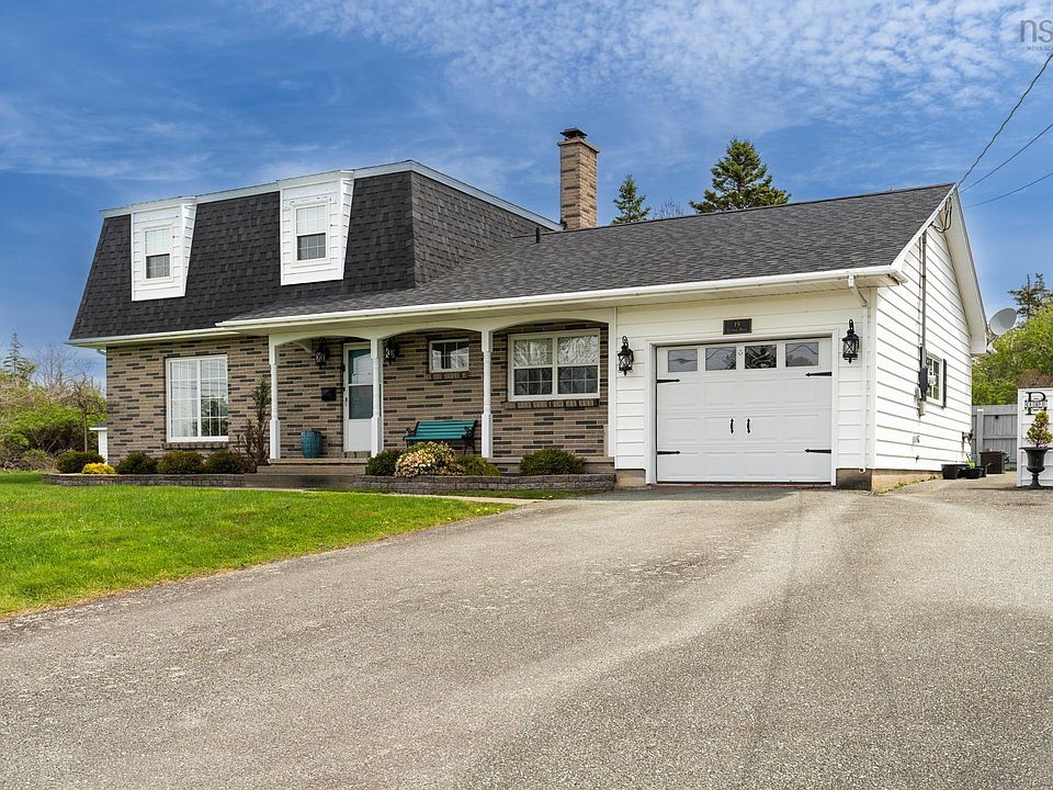1st image of 19 Goodwin Dr