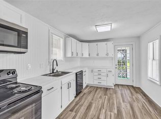 1305 S Appleton Ave, Independence, MO 64052