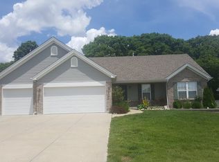 1185 Riesling Ln, Pevely, MO 63070