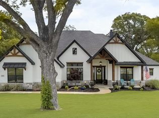31 Anna Leigh Dr, Waxahachie, TX 75167