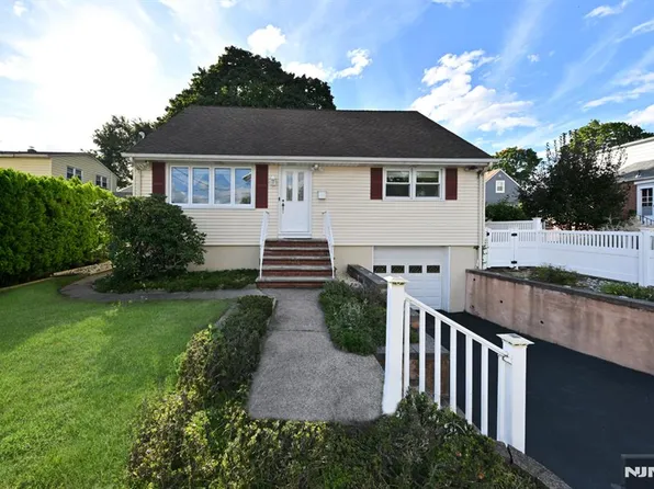 156 Clinton Street, Emerson, NJ 07630