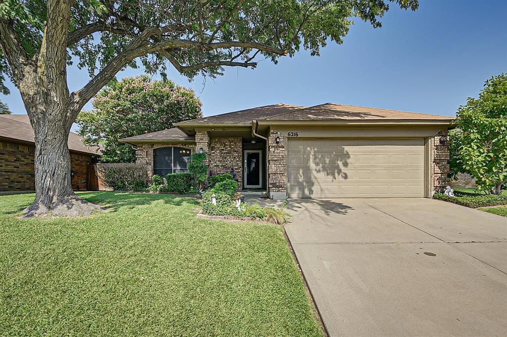 6216 Aires Dr Arlington Tx 76001 Mls 14637815 Zillow 6216 Aires Dr Arlington Tx 76001 Mls 14637815 Zillow
