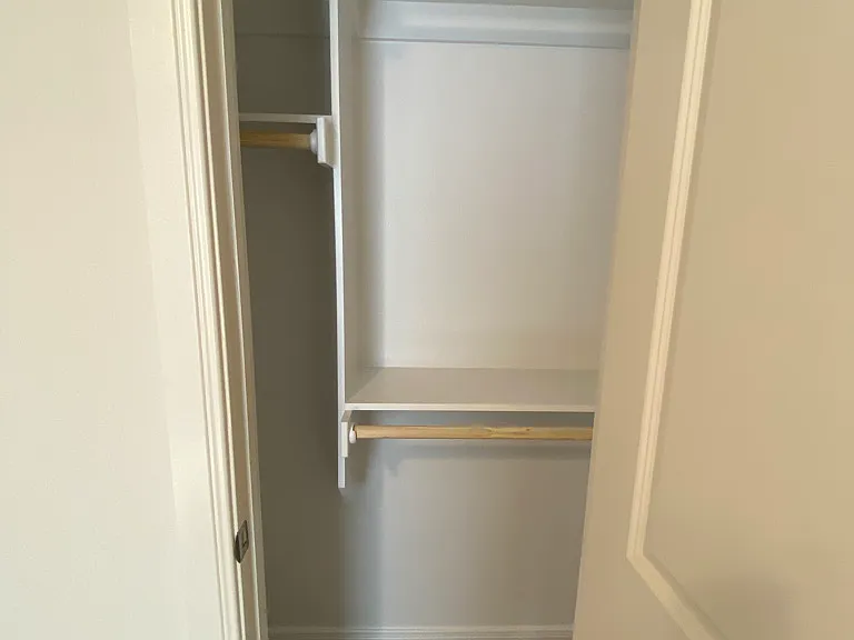 420 E Shepherd St — Photo 13