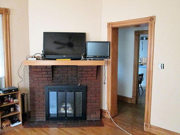 5th image of 18 Harrison Ave