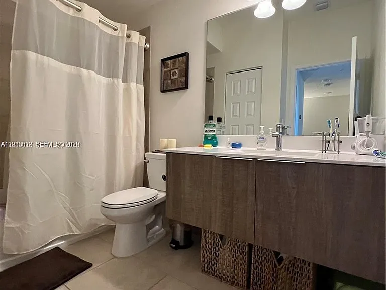 10455 NW 82nd St #1 — Photo 8