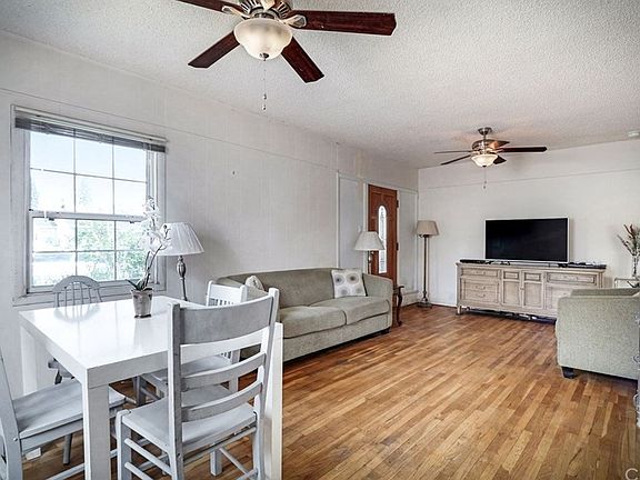 5th image of 5009 Doreen Ave