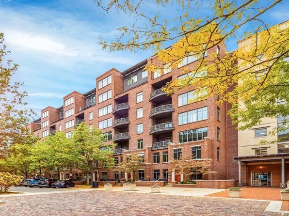 251 Daniel Burnham Sq Unit 259, Columbus, OH 43215