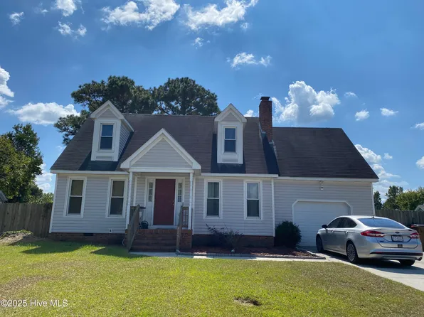 419 Raintree Road, Jacksonville, NC 28540