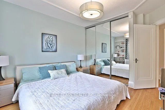 262 Castlefield Ave — Photo 14