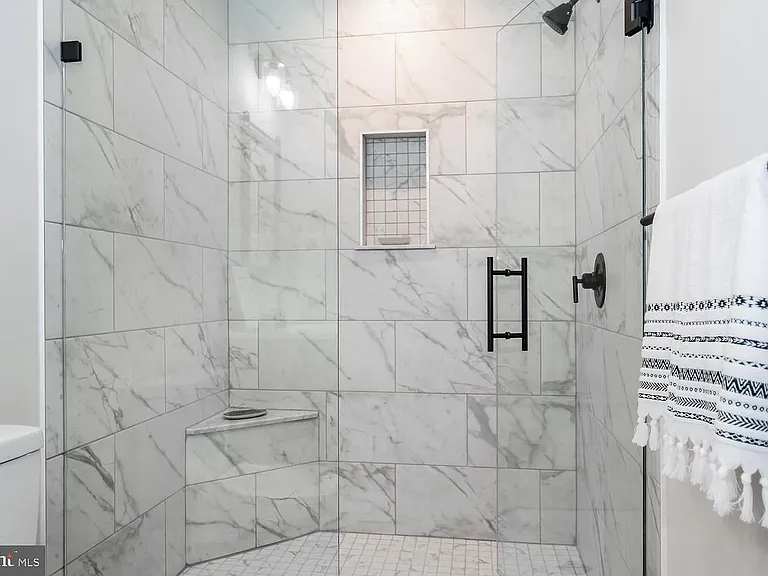 1205 Broad Leaf Ct — Photo 7