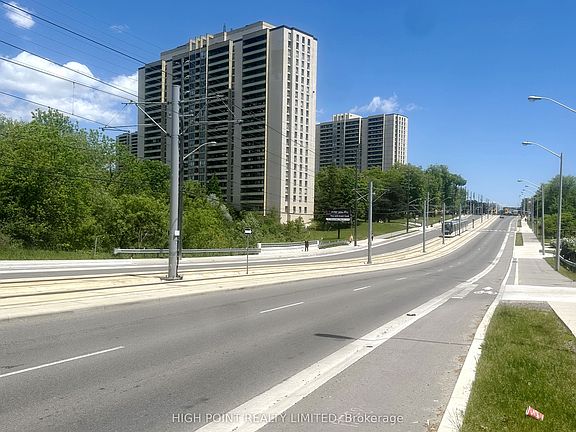 3rd image of 1600 Finch Ave W