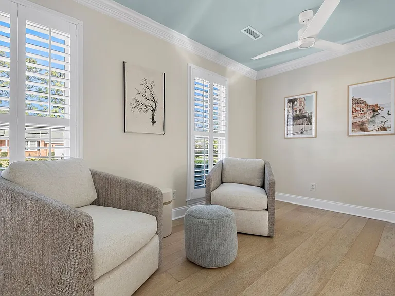 1121 Island View Dr — Photo 11