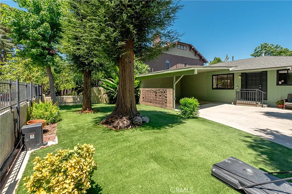 3 bed, 1600 sqft, $4,550 — Photo 4