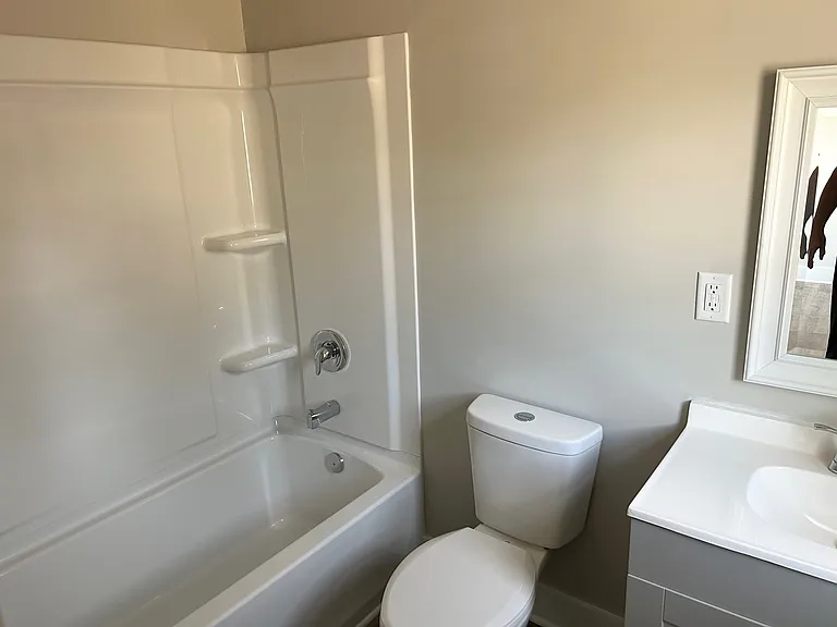 4009 Halifax Rd — Photo 7