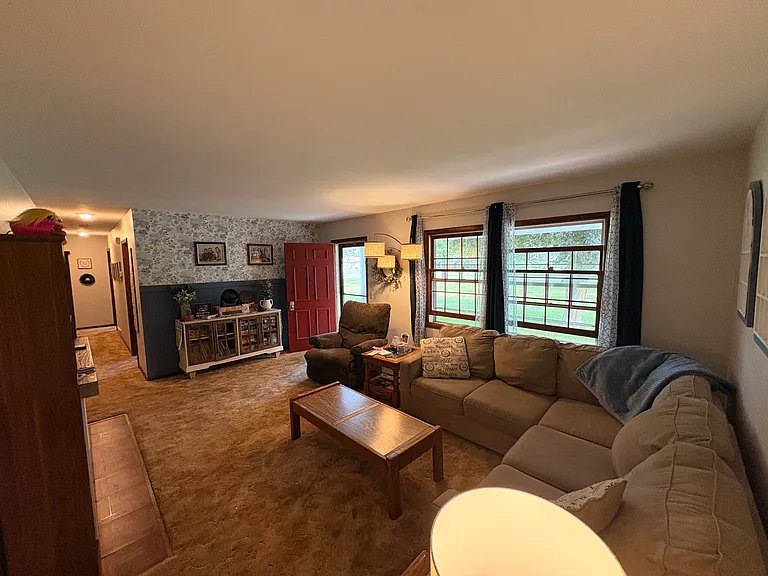 5570 Victorian Way — Photo 9