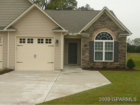 1st image of 3349-B Ellsworth Drive #B