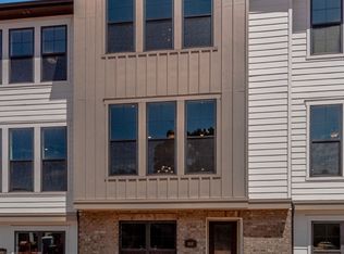 1612 Nandina Cors, Charlotte, NC 28205