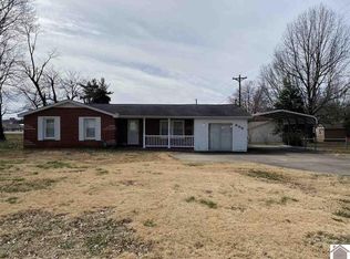 800 Calvert Dr, Paducah, KY 42003