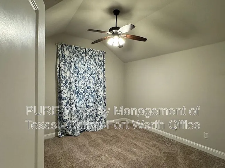 1612 Town Creek Cir — Photo 42