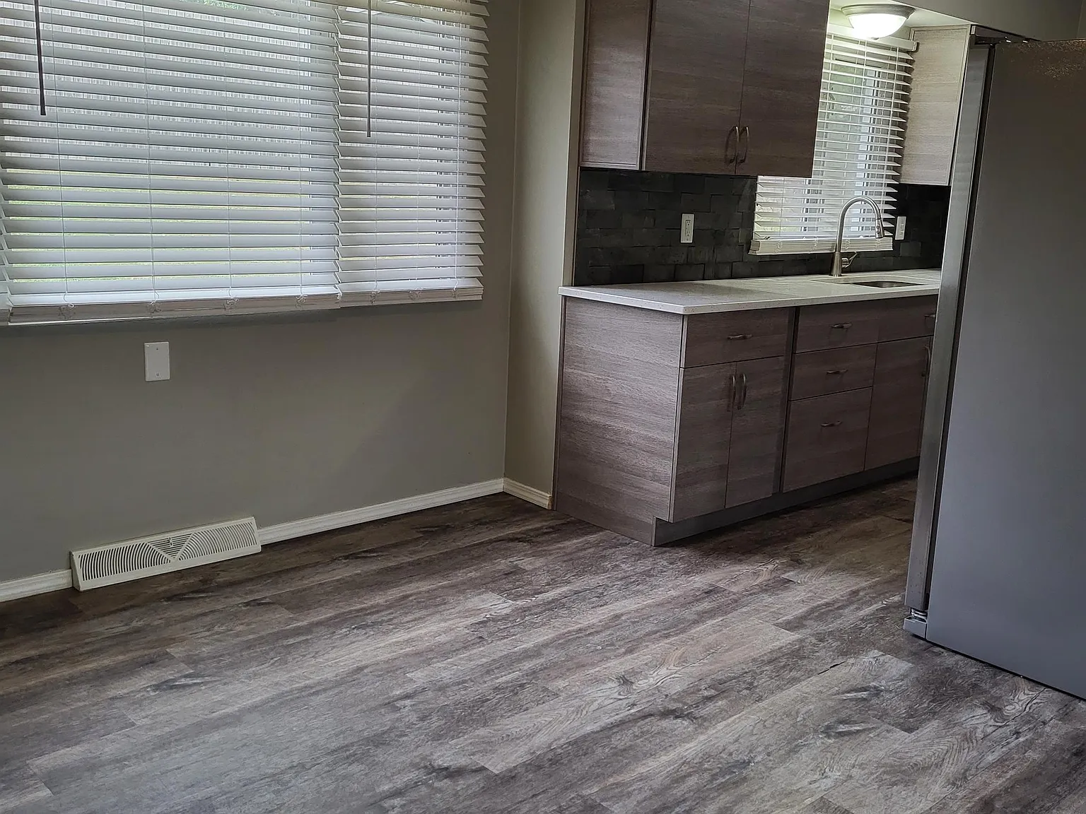 1228 W Lombard - 1 — Photo 4