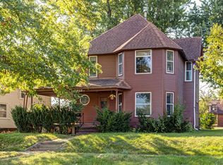 1913 Warford St, Perry, IA 50220