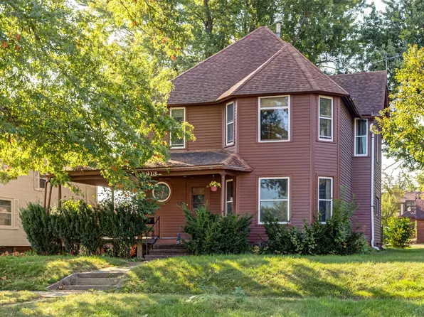1913 Warford St, Perry, IA 50220