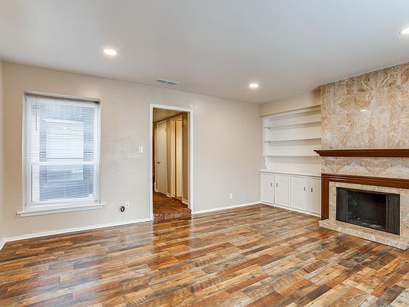 3rd image of 3448 Asbury Ave