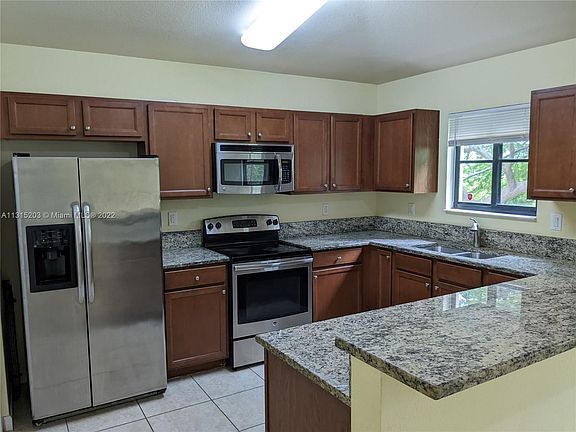 4th image of 22561 SW 88th Pl #2017