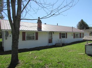 27 Cooks Brook Rd, Houlton, ME 04730