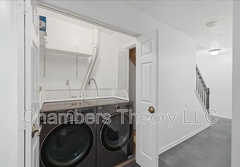 6591 Zoysia Ct — Photo 31